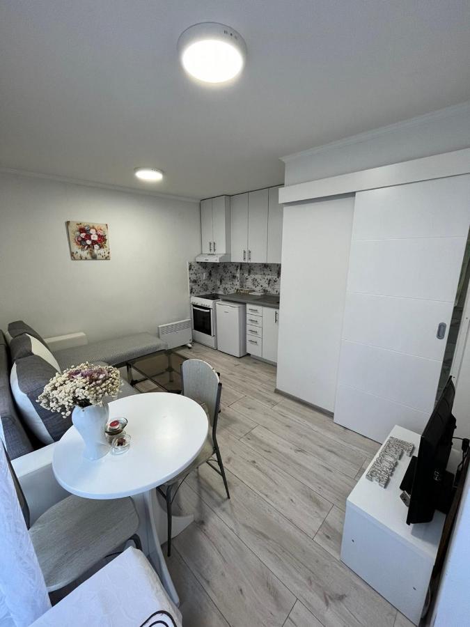 Stan Centar 1 Apartment Banja Luka Exterior foto